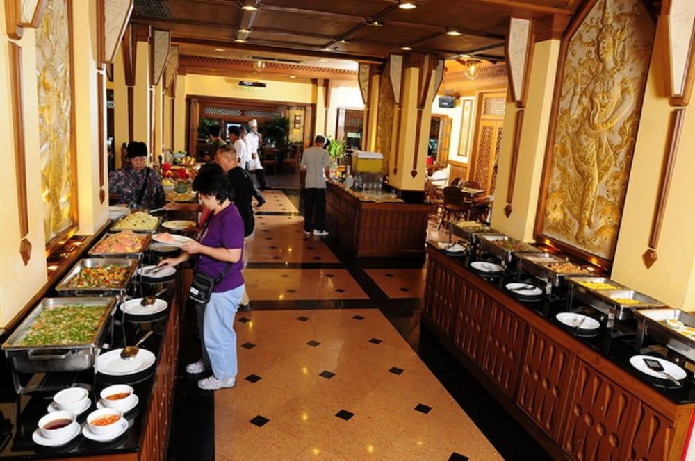 โรงแรม โกลเด้นบีชโฮเทล พัทยา