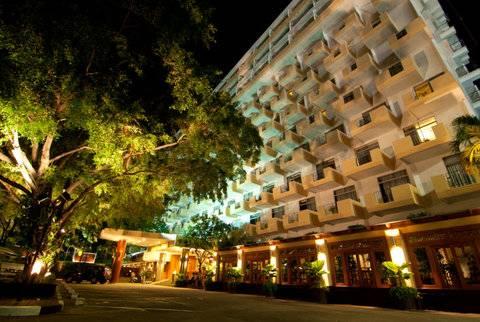 โกลเด้นบีชโฮเทล พัทยา โรงแรม